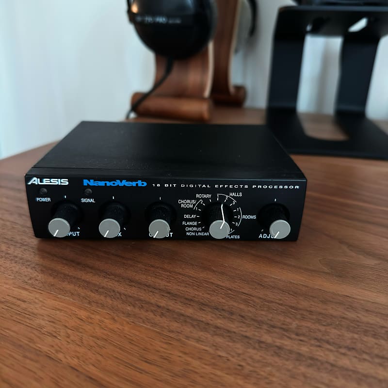 Alesis NanoVerb 18ビットデジタルエフェクトプロセッサー Alesis Nanoverb 18-Bit Digital Effects FX Processor