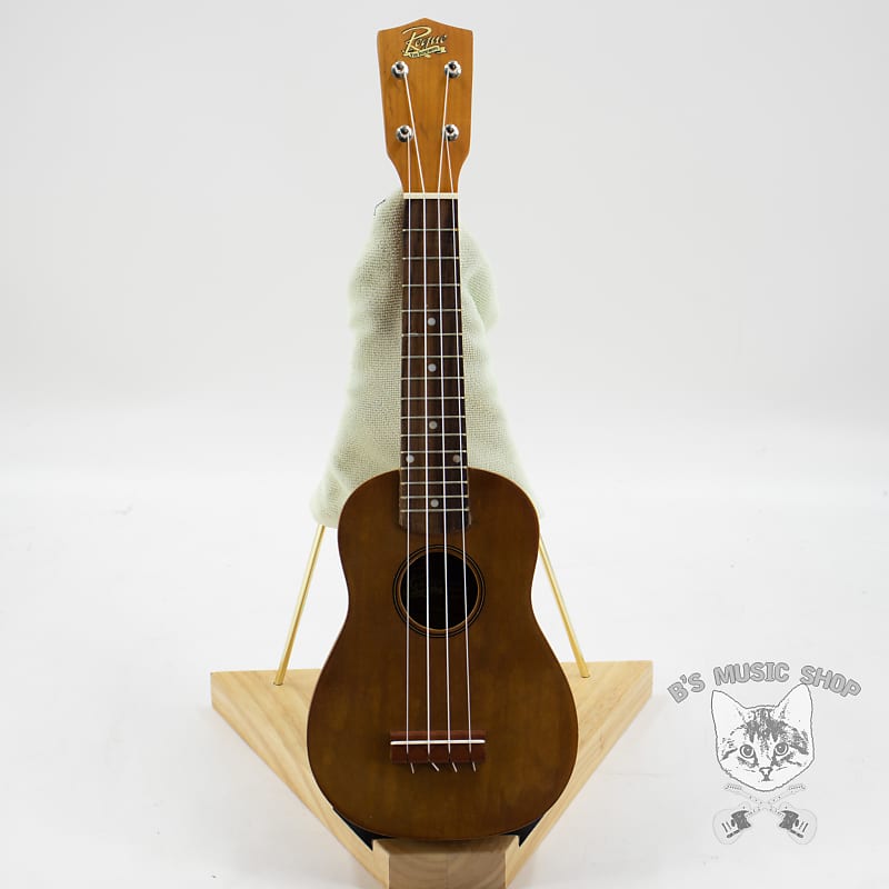 Used Rogue RU12 Ukulele Reverb