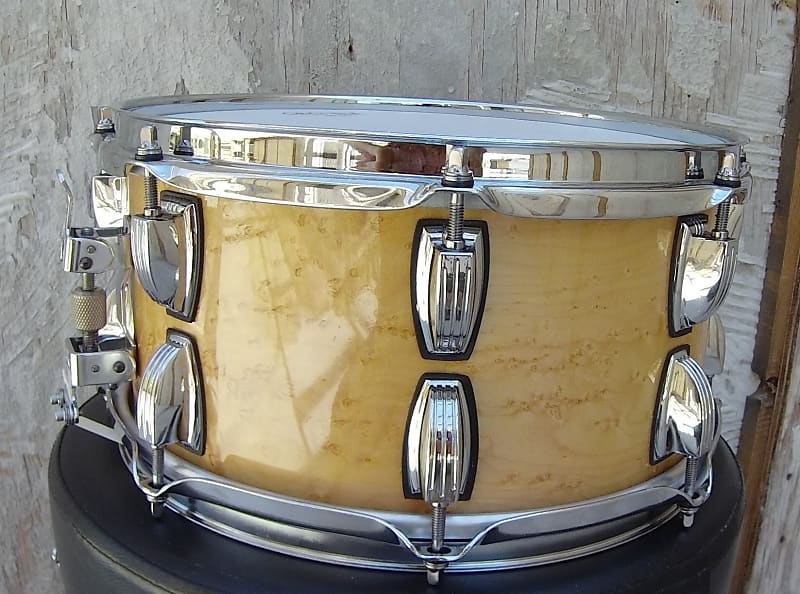 LUDWIG - Classic Natural Gloss Birds Eye Maple -12 x 6 - Snare Drum - stunning image 1