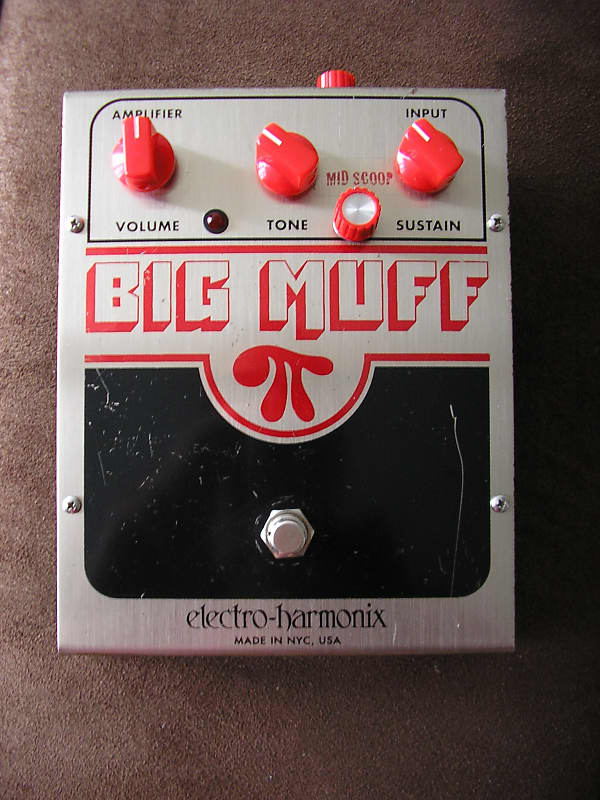 Electro-HarmoniX Big MUFF pedal with RAM'S HEAD ,Mid SCOOP Control