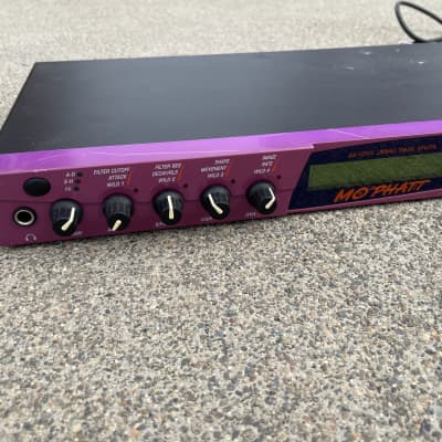 E-MU Systems Mo'Phatt Rackmount 64-Voice Expandable Synthesizer 2000 - Purple