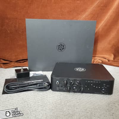 Darkglass Electronics Microtubes 900 V2 900-Watt Bass Amp Head