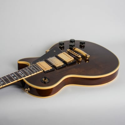 Gibson  Les Paul Artisan Solid Body Electric Guitar (1977), ser. #72357135, molded black plastic hard shell case. image 7