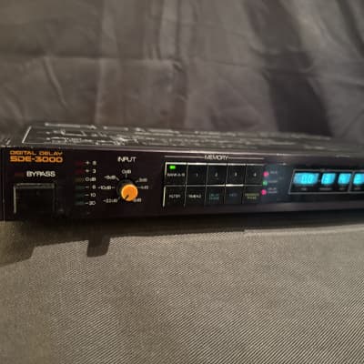 Roland SDE-3000 Digital Delay 1980s - Black