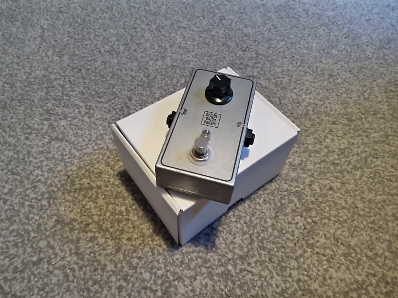Bright Onion Pedals Volume Control Footswitch passive Reverb UK