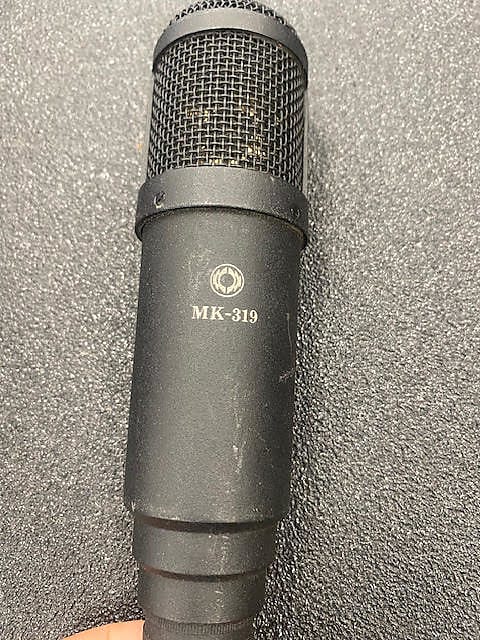 Oktava MK-319 Large Diaphragm Cardioid Condenser Microphone