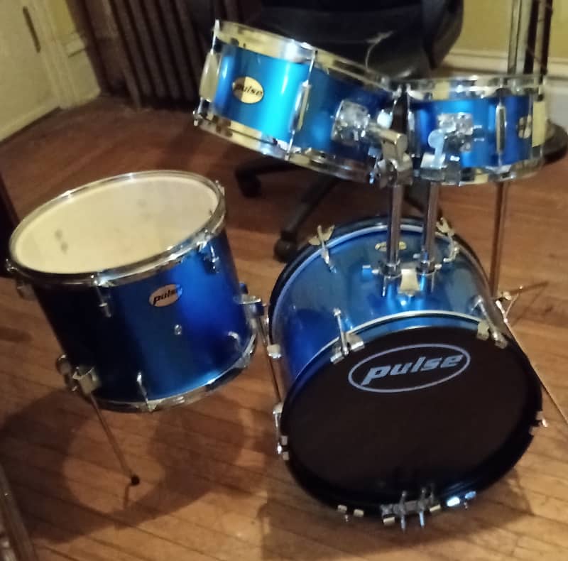 Real Drum Set Jr. size Core 4 piece shell pack. Pulse drums Reverb