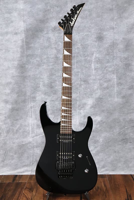 Jackson Stars DK-BN03 TBL日本製。フロイドローズタイプ
