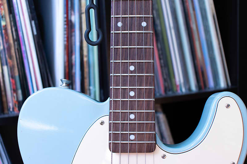 Electric Guitar Fender Highway One Telecaster Daphne Blue | eBay