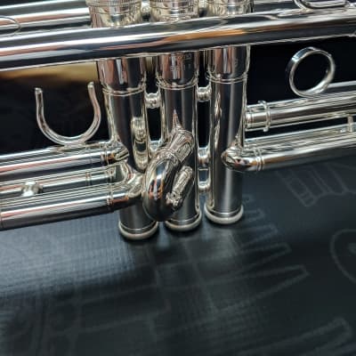 Yamaha YTR-2330S Standard Trumpet 2010s - Silver-Plated image 6