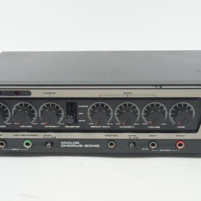 Roland DC-30 Analog Chorus Echo Vintage BBD Analog Delay