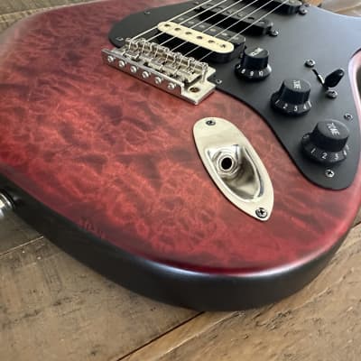 Luxxtone Choppa S with Quilted Maple Top in Crimson Burst - Matte Poly Geode! image 4