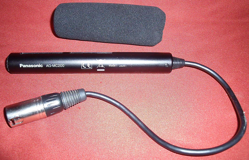 Panasonic AG-MC200 Shotgun Mic w. windscreen