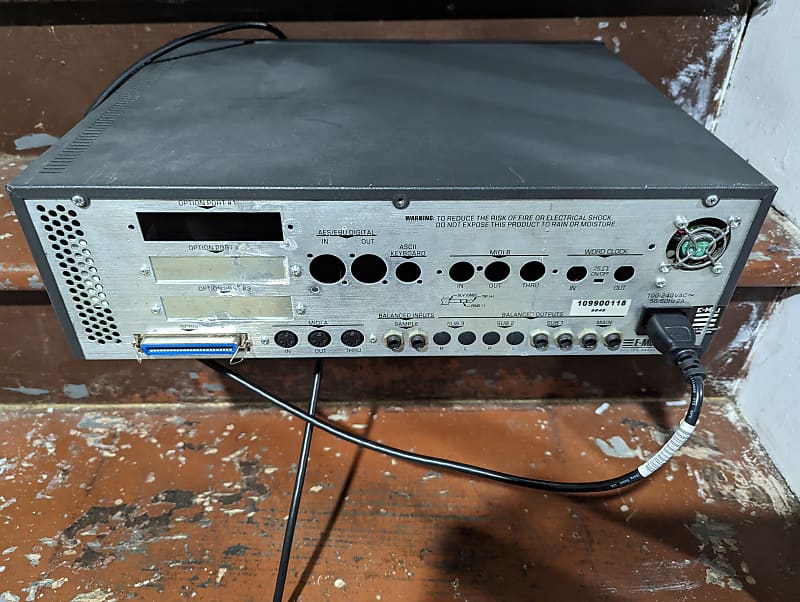 E-MU Systems E5000 Ultra Rackmount 64-Voice Sampler Workstation 