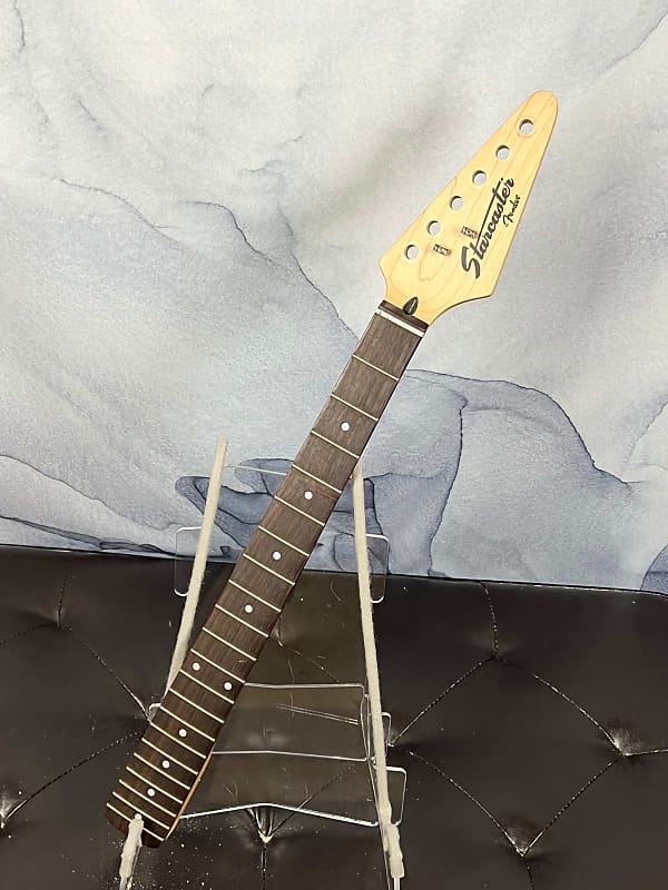 Squier Starcaster ネック+ハードウェアのみ Squier by Fender Starcaster (Affinity Series 2021