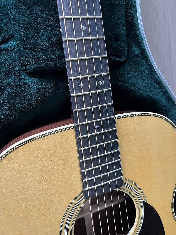 2023 Martin Standard Series OM-28 Natural Acoustic Guitar