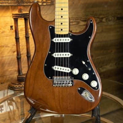 Fender Stratocaster with 3-Bolt Neck, Maple Fretboard 1976 Walnut (Mocha) image 2
