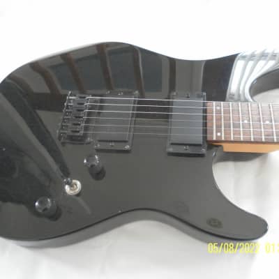 Peavey AT-200 Auto Tune Self-Tuning  Electric Guitar Black image 2