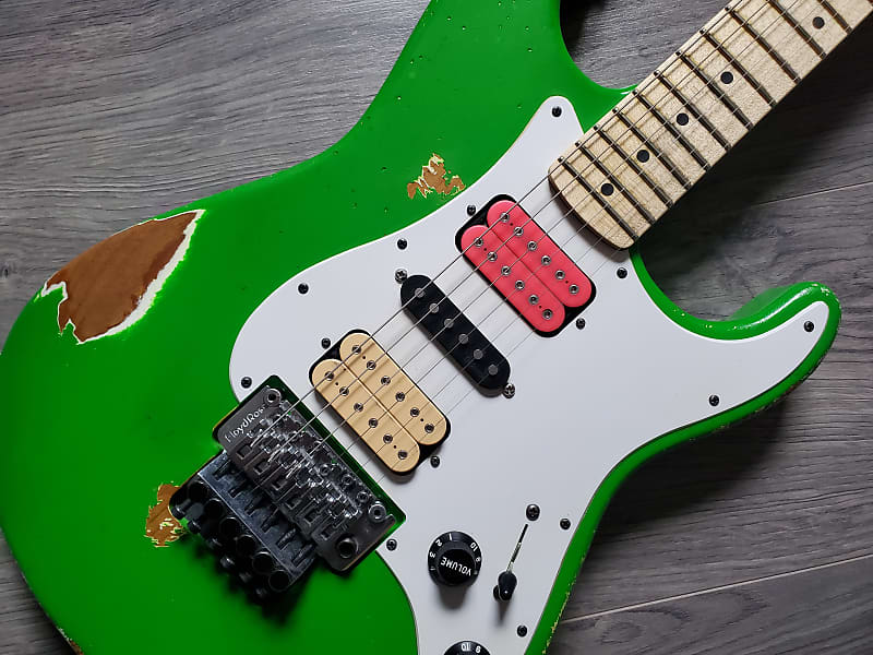 Charvel steve vai Green Meanie風MOD Charvel steve vai Green Meanie風MOD - メルカリ
