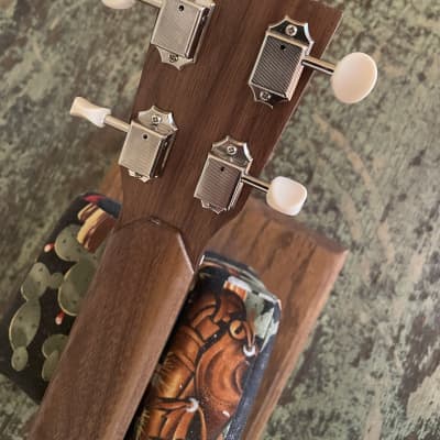 Taconic #217 4 String Electric Cigar Box Guitar - RoMa Craft Quinquagenario Robusto - Video image 6