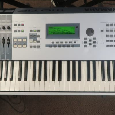 Yamaha Motif Workstation Keyboard (Philadelphia, PA)