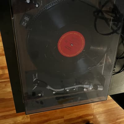 *STOREWIDE BLOWOUT* Realistic LAB-420 Automatic DD Turntable image 1