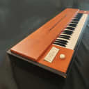 vente rapide souhaitée, sera vendu le 29 04 2025 au plus offrant : Hohner Clavinet D6 1971 - Natural