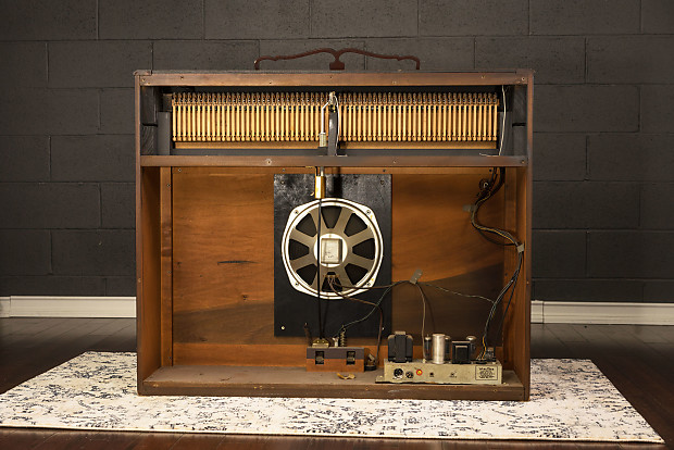 Wurlitzer 720A Electronic Piano Tube Driven Mahogany