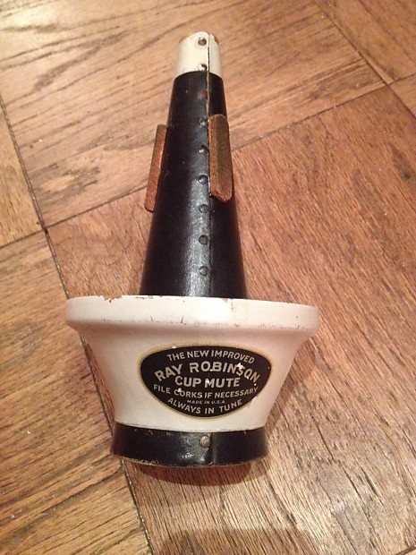 Ray Robinson mute Ray Robinson mute 1940's Black & White | Reverb
