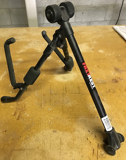 Fret rest guitar stand deals
