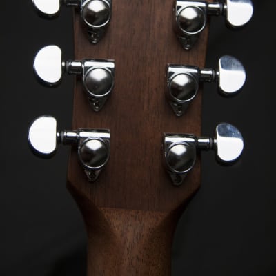 Washburn Comfort Series Grand Auditorium Acoustic-Electric Cutaway Guitar image 6