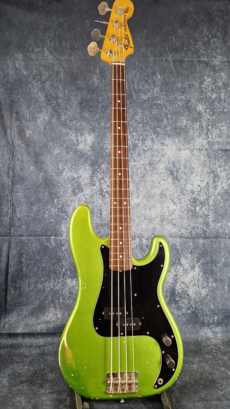 Fender PB-70 Precision Bass Reissue MIJ | Reverb Deutschland