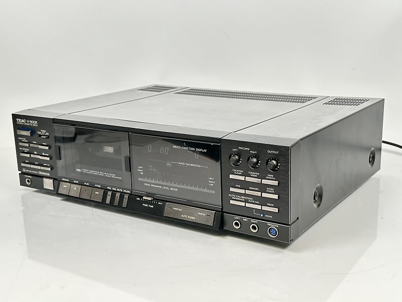 TEAC V900 X 3-Head Single Compact Cassette Deck  			