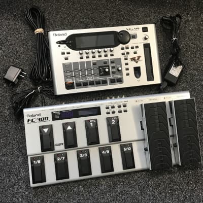 Roland VG99 V-Guitar System and FC300 foot controller system with cables and original power adapters