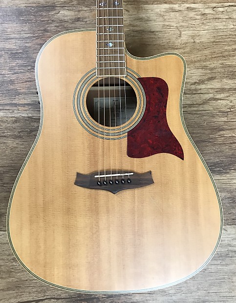 Tanglewood TW 115ST CE Electric Acoustic Guitar