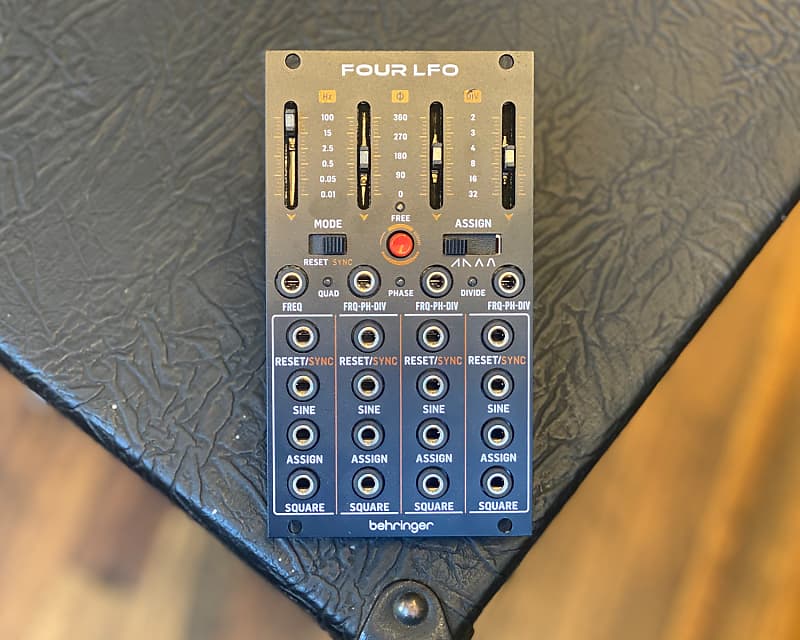 Behringer Four LFO Reverb UK