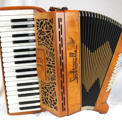 Saltarelle piano deals accordion