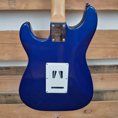 Lace Huntington Mooneyes Blue guitar With Hard Shell Case image 2