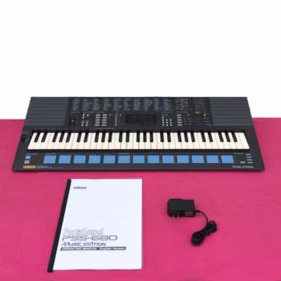 Yamaha PSS-680 Music Station FM Synthesizer Keyboard