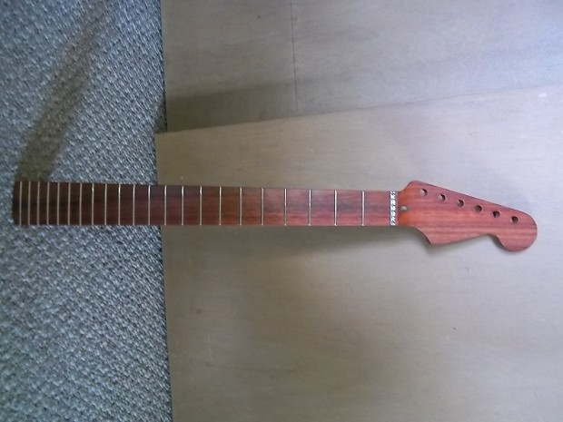 Padouk neck best sale