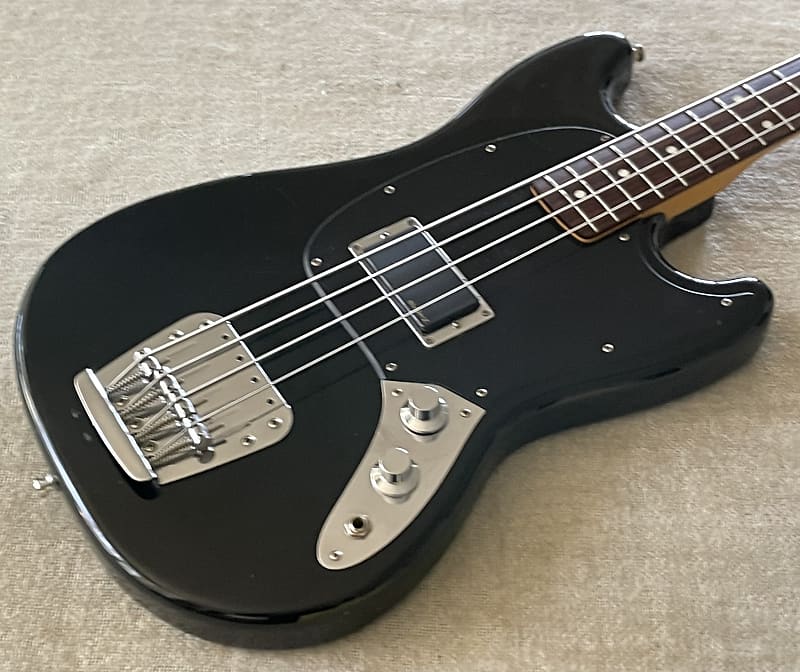 2008 Fender Mustang Bass Black w Matching Headstock MIJ Japan Chrome Logo  USA EMG H4A Mod