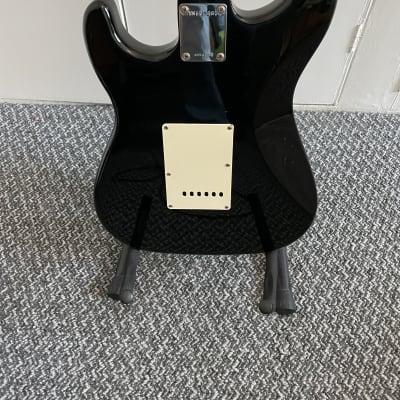 Squier Stratocaster 1995 - Black image 3