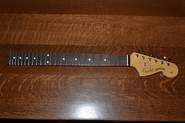 Fender jaguar shop rosewood neck