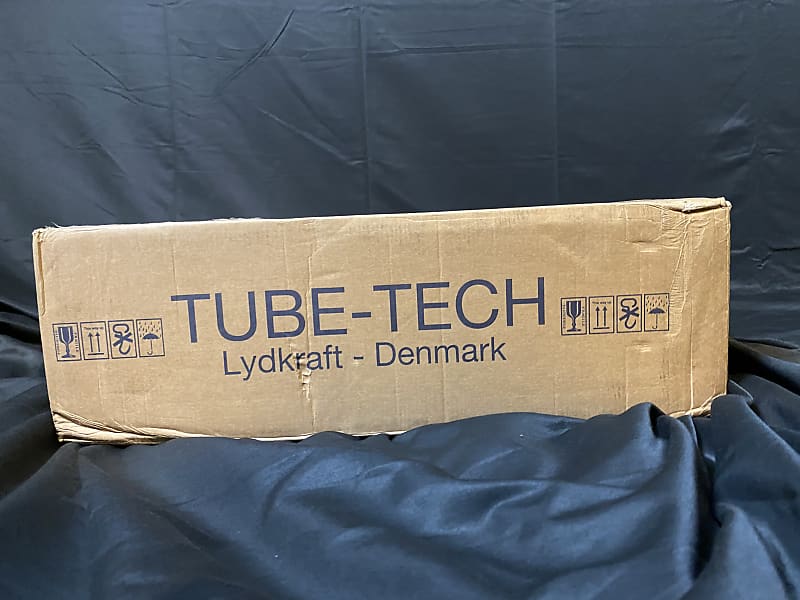 Never used - fresh in box !!  Tube - Tech CL 1B Compressor image 1