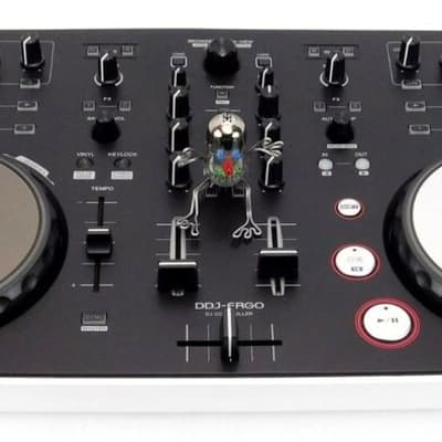 Pioneer DDJ ERGO V DJ Controller Mixer Interface + Gut + 1.5 Jahre 