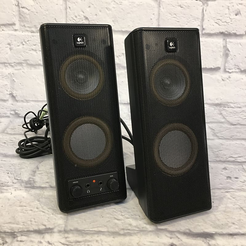 Logitech Reference Monitor Computer Speakers A151 Reverb