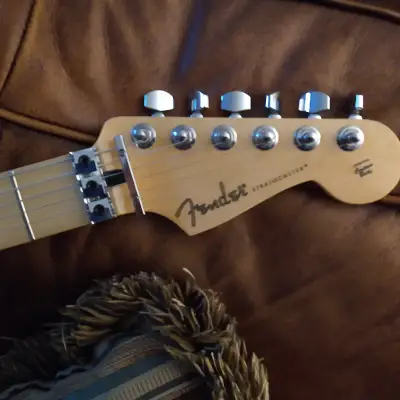 Fender Stratocaster 2020 Polar White image 2