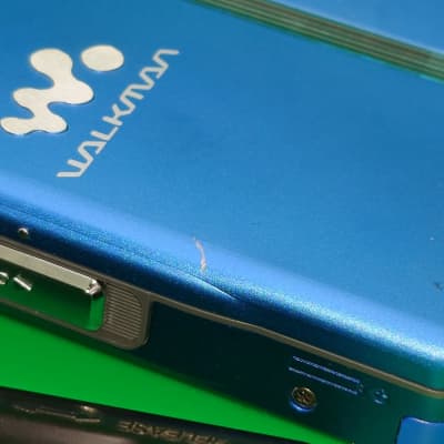 RARE BLUE Sony WM-EX910 Walkman Portable Cassette Player