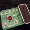 Zoom A2.1u Acoustic Guitar Multi-Effects Pedal Green