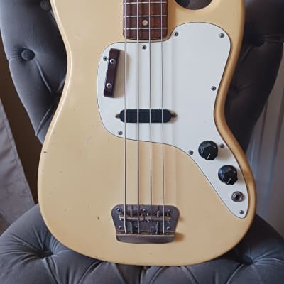 1975 Fender Musicmaster Bass image 2